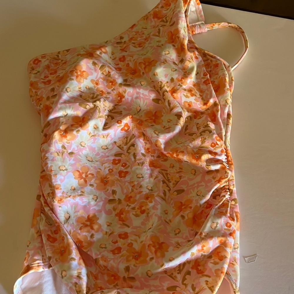 NWT swimsuit​​